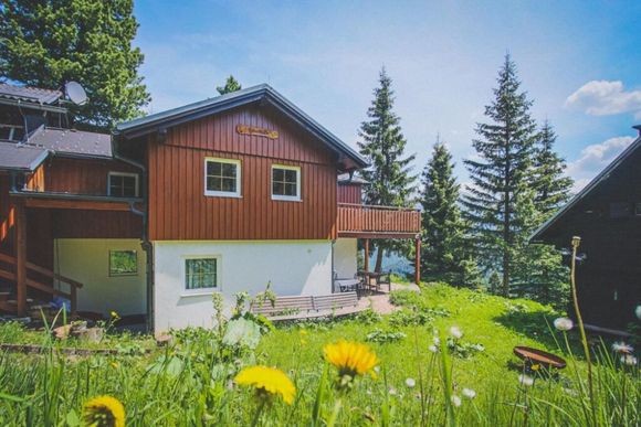 Zirbenhütte auf der Turracher Höhe - Turrach - Urlaubsregion Murau-Murtal